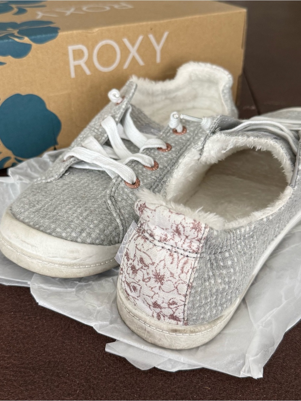 Roxy Gray Knit Sneakers with Floral Heel Detail